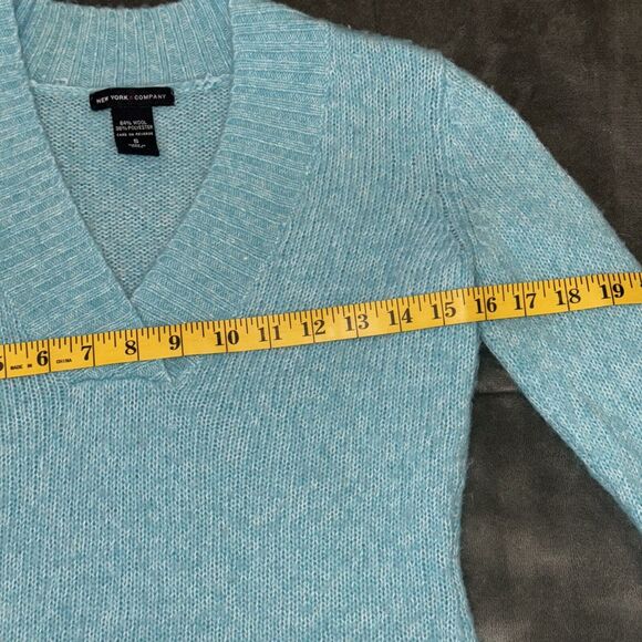Vintage Y2K New York & Company Sweater Women's Small Blue Wool Knitted V Neck - Picture 3 of 6